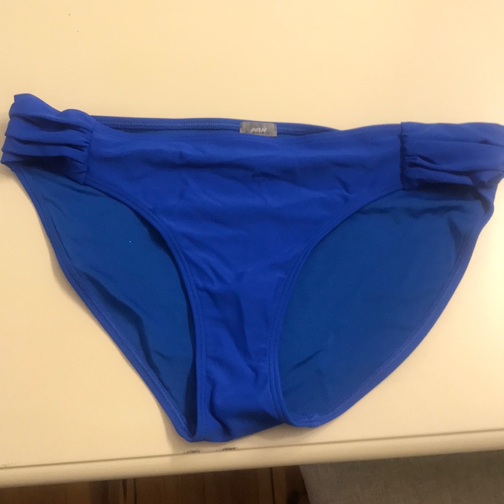 Aerie bikini bottom WITH TAGS - large